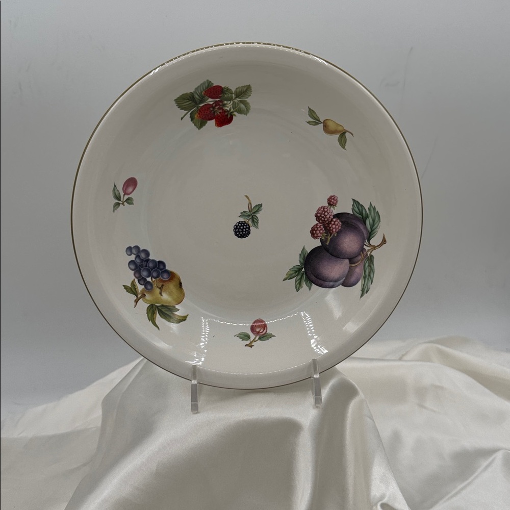 This item is a Wedgwood Fruit Sprays 7-inch coupe salad or cereal bowl.